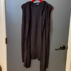 H & M size S